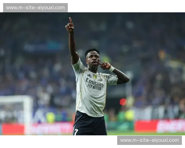 皇马双杀本菲卡完成复仇 维尼修斯争议庆祝引关注